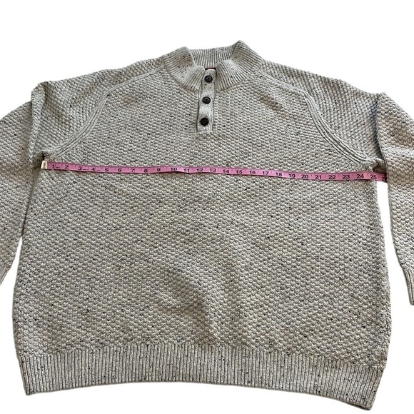 Wind River Quarter Button Up Collared Knit Sweater
- Size XXL - Picture 5 of 9